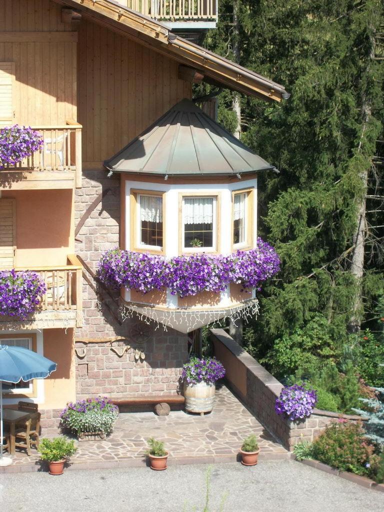 Hotel Vallechiara Moena Extérieur photo