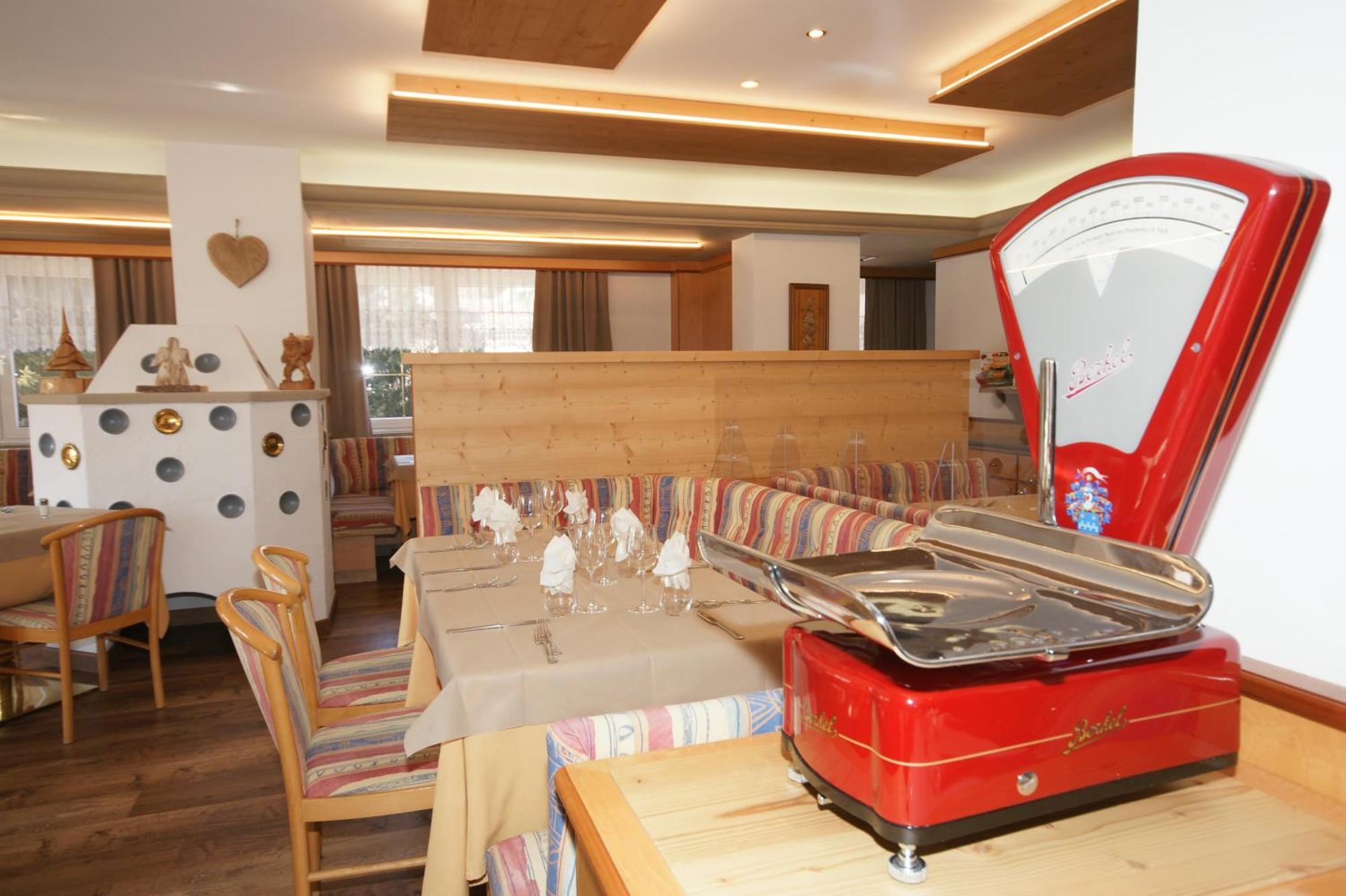 Hotel Vallechiara Moena Extérieur photo