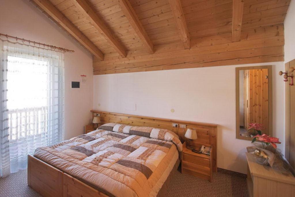 Hotel Vallechiara Moena Chambre photo